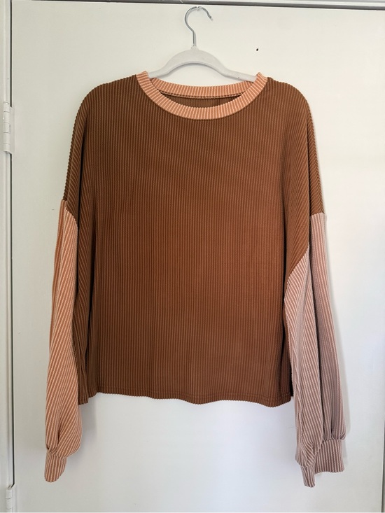 Shein Tops - Women’s Ribbed Colorblock Shirt - Brown & Blush